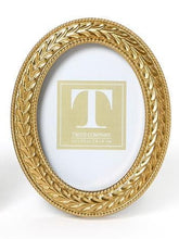 Load image into Gallery viewer, Laurel Wreath Picture Frame