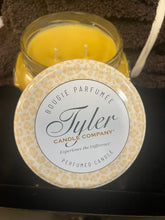 Load image into Gallery viewer, Tyler Home in Icon