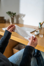 Load image into Gallery viewer, M+G Rest Your Eyes At the Desk Aromatherapy Eye Covers