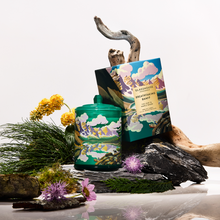 Load image into Gallery viewer, Glasshouse 13.4 oz. Candle -Breathtaking Banff