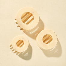 Load image into Gallery viewer, Teleties Flat Circle Clip -Almond Beige