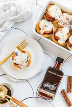 Load image into Gallery viewer, Runamok Cinnamon + Vanilla Infused Maple Syrup