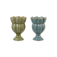 Load image into Gallery viewer, Stoneware Scalloped Footed Vase
