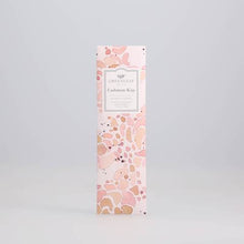 Load image into Gallery viewer, Cashmere Kiss Sachets & Home