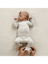 Load image into Gallery viewer, gunamuna Convertible Pj -goose 0-3m
