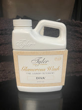 Load image into Gallery viewer, Tyler Home in Diva
