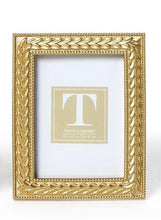 Load image into Gallery viewer, Laurel Wreath Picture Frame

