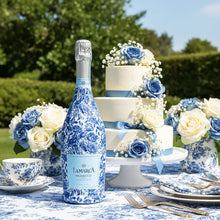 Load image into Gallery viewer, Blue Porcelain Roses Prosecco Bottle Wrap
