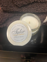 Load image into Gallery viewer, Tyler Home in Diva
