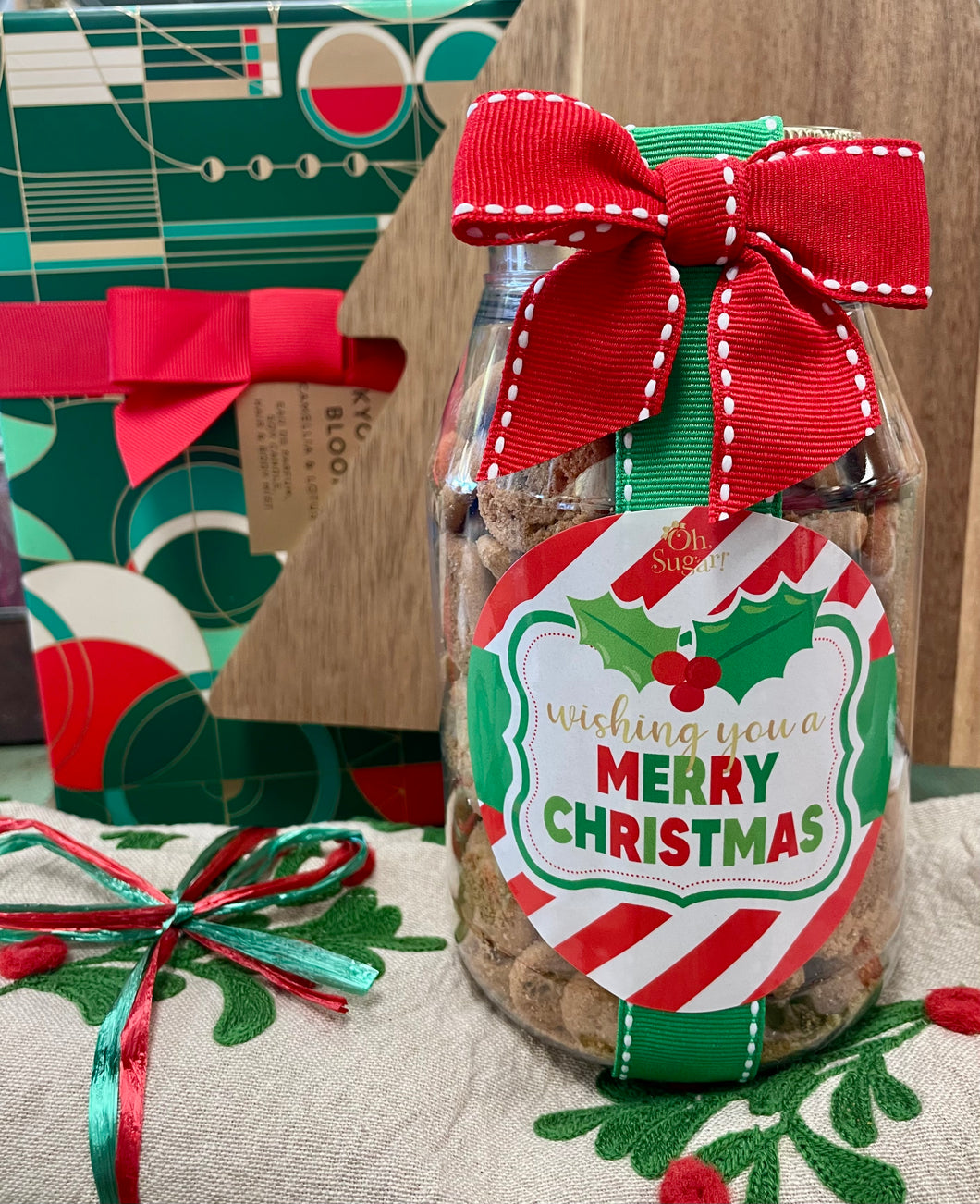 Wishing You a Merry Christmas Nams -10 oz Qt Jar