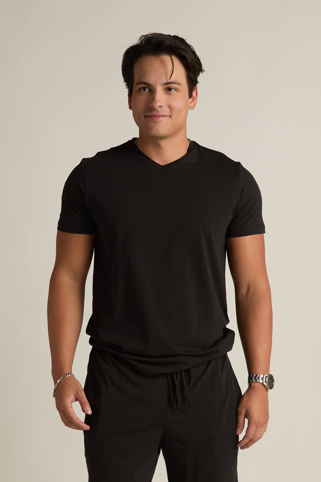 Men's Hendrix V-Neck Tee -Black