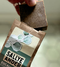 Load image into Gallery viewer, Essential Soap -Eucalyptus
