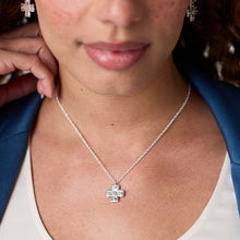 Load image into Gallery viewer, Julie Vos Silver Canterbury Delicate Necklace
