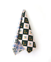 Load image into Gallery viewer, Reversible Microfiber Hand Towel -Bebe

