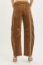 Load image into Gallery viewer, Risen Slouchy Ankle Barrel Corduroy Pants -Teddy Bear
