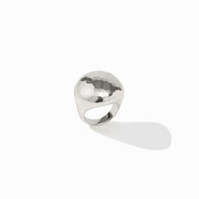 Load image into Gallery viewer, Julie Vos Silver Solara Ring
