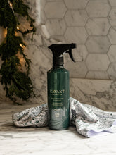 Load image into Gallery viewer, L'AVANT x Geometry Cleaning Kit -Winter Fir
