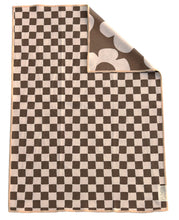 Load image into Gallery viewer, Reversible Microfiber Hand Towel -Checkmate Brown
