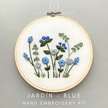 Load image into Gallery viewer, Hand Embroidery Kit -Jardín in Blue
