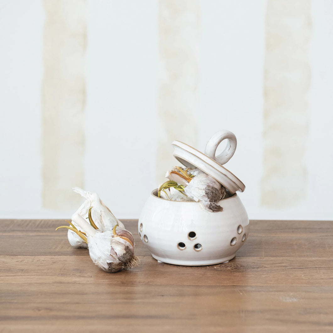 Meadow Stoneware Garlic/Onion Keeper