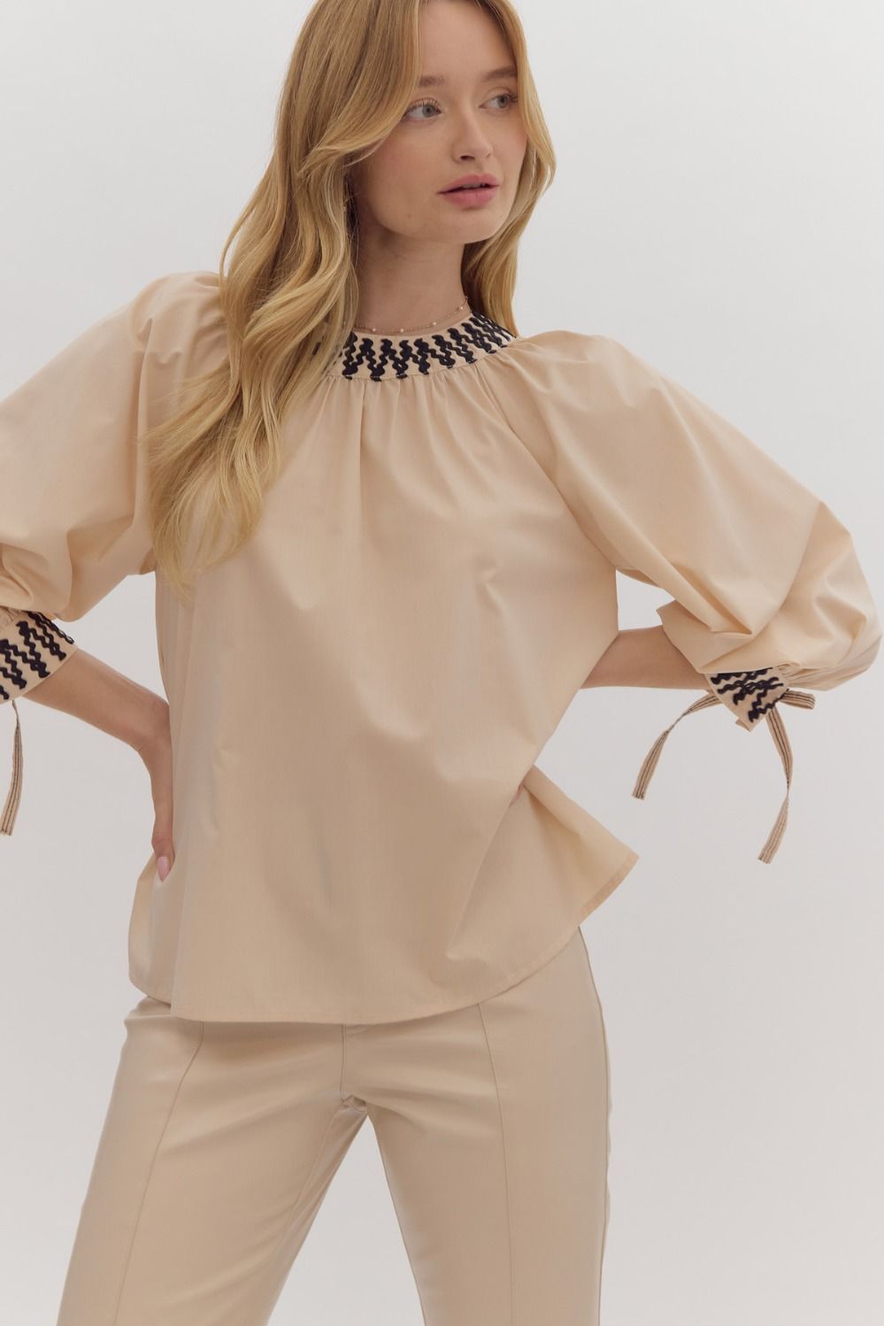 E Tie Collar & Sleeve Top