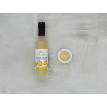 Load image into Gallery viewer, F+F Meyer Lemon Barrel Aged White Balsamic
