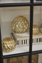 Load image into Gallery viewer, Golden LED Lighted Globe
