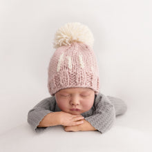 Load image into Gallery viewer, Baby hi. Beanie -Rosy
