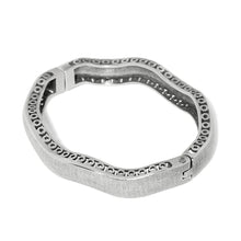 Load image into Gallery viewer, Brighton Inner Circle Wide Hinged Bangle -Silver
