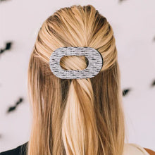 Load image into Gallery viewer, Teleties Mummy Knows Best Flat Round Hair Clip
