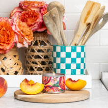 Load image into Gallery viewer, Coco Peach Tin Travel Candle
