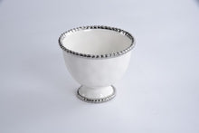 Load image into Gallery viewer, Pampa Bay Salerno Sm Footed Bowl
