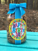 Load image into Gallery viewer, Happy Birthday Candle Circle Nams -10 oz Qt Jar
