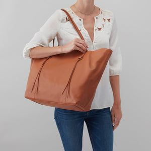 Hobo Kingston -Velvet Cashew