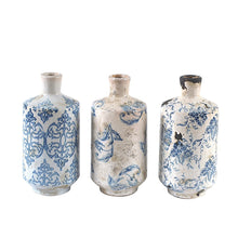 Load image into Gallery viewer, Blue &amp; White Terracotta Vase -tall
