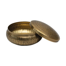 Load image into Gallery viewer, Round Hammered Metal Trinket Box
